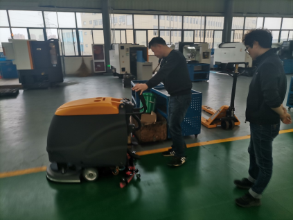  清潔設(shè)備廠家的洗地機(jī)清潔效果不理想怎么辦？